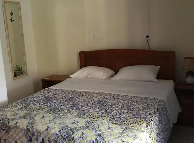 ホームステイ Sandra Hause ポンタ・デルガダ