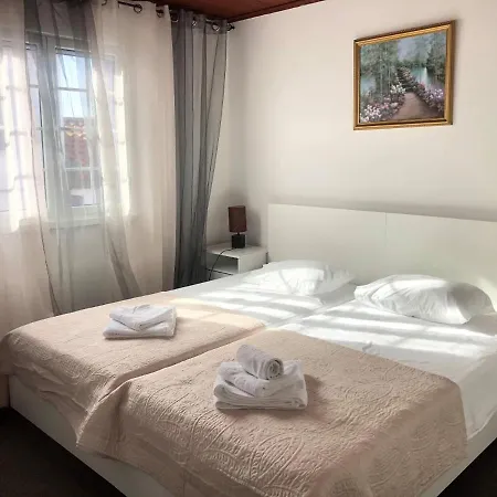 Sandra Hause Quarto em Acomodações Particulares