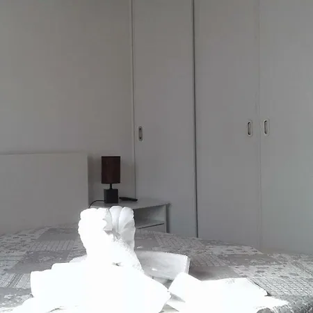 Sandra Hause * Ponta Delgada (Sao Miguel)